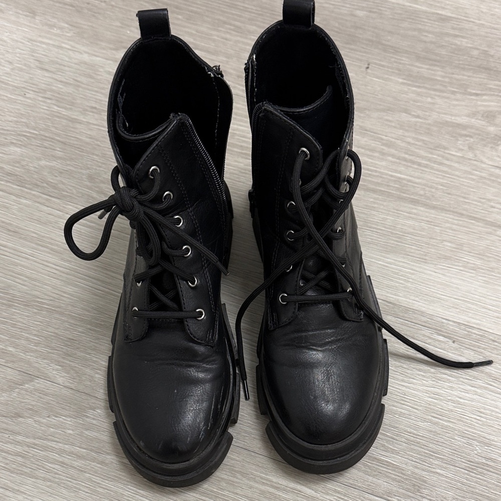Wonder Nation Black Kids Boots